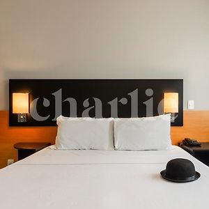 Paraiso Suites By Charlie